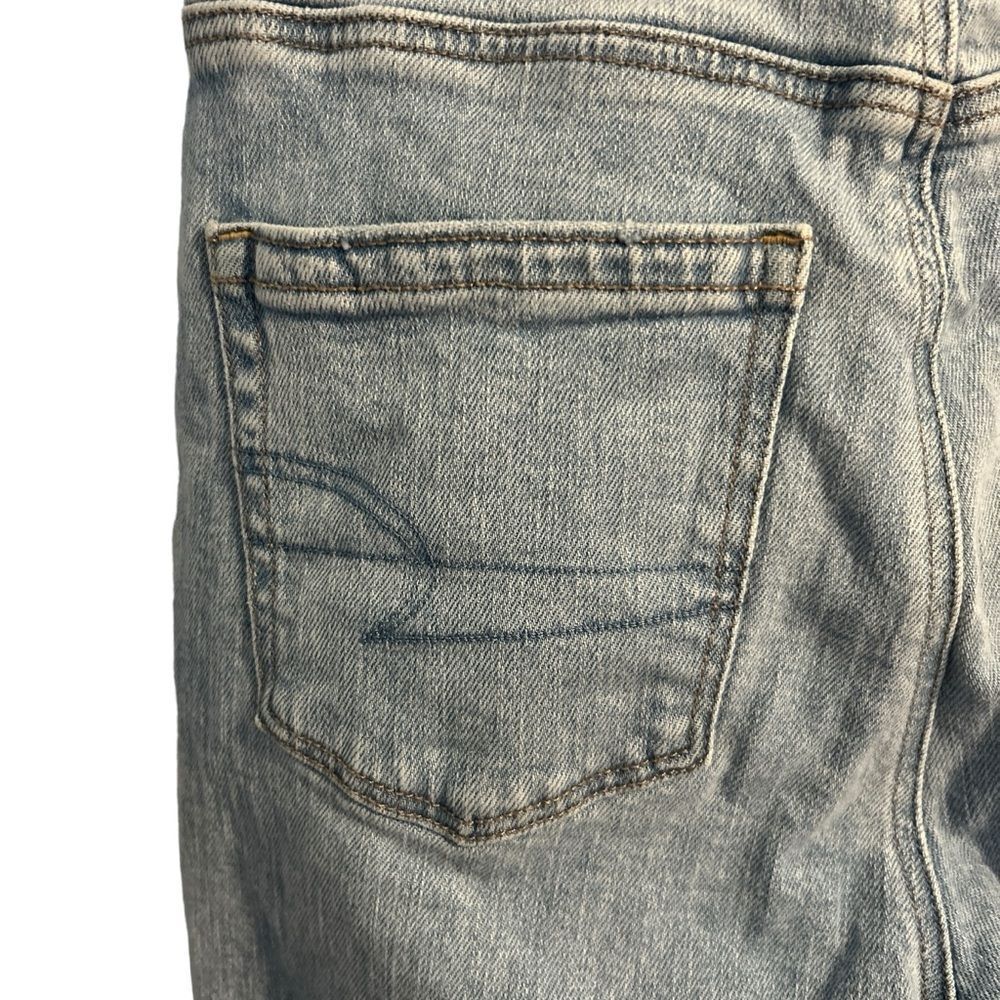 American Eagle Strigid Mom Jeans Size 0 - Picture 4 of 16